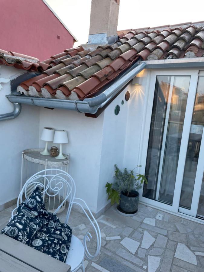 Steinhaus Mit Terrasse Apartamento Rovinj Exterior foto